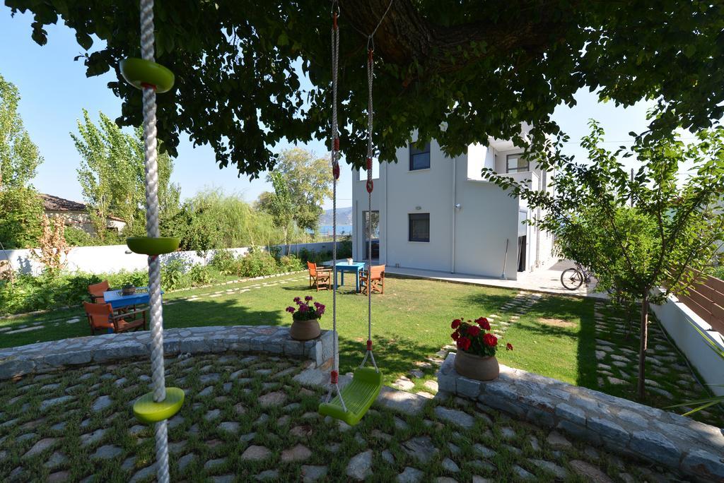 Villa Aggemari Apidias Lakos Quarto foto